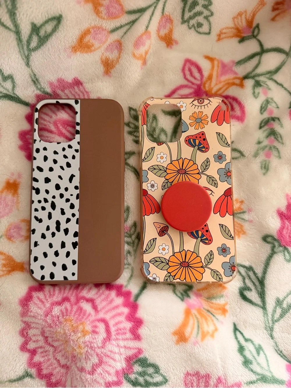 Floral Yellow & Brown Phone Case Set with Red Grip